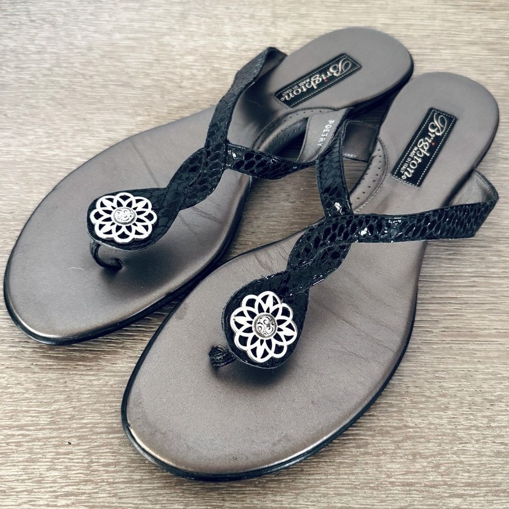 Brighton Black Patent Leather Silver Medallion Sandals 6.5
